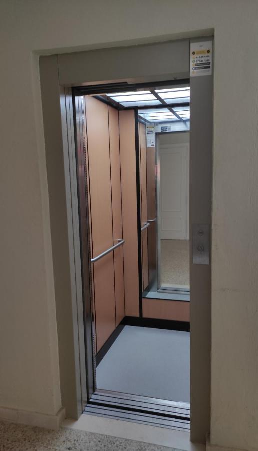 Apartamento Caprichos Jerez de la Frontera Exterior foto